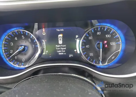 2024 Chrysler Pacifica Touring L z USA, uszkodzony, nr VIN 2C4RC1BG2RR184472